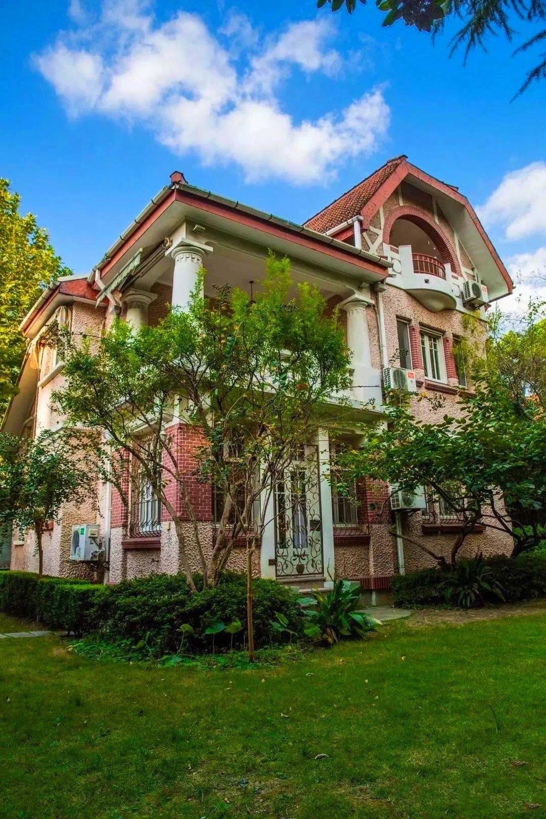 中国染料大王-吴光汉故居永嘉路沿街法式花园洋房 花园600平