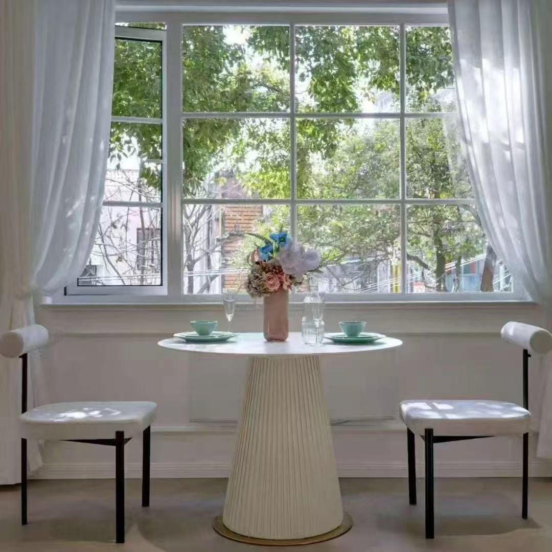 奉贤路28号产权一门关